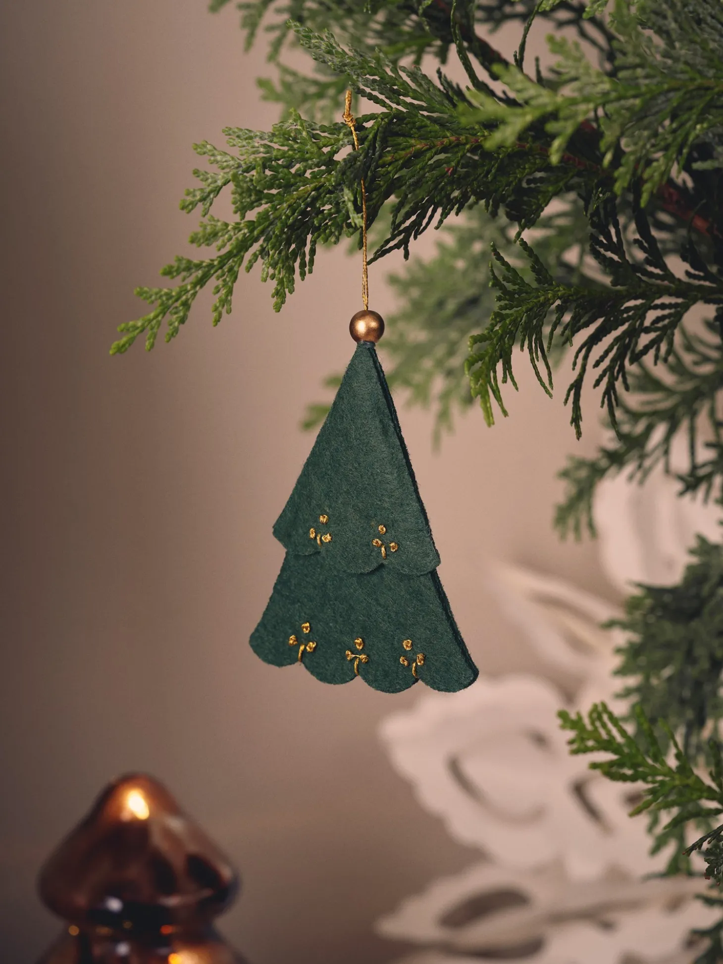 Juleophæng Med Træ