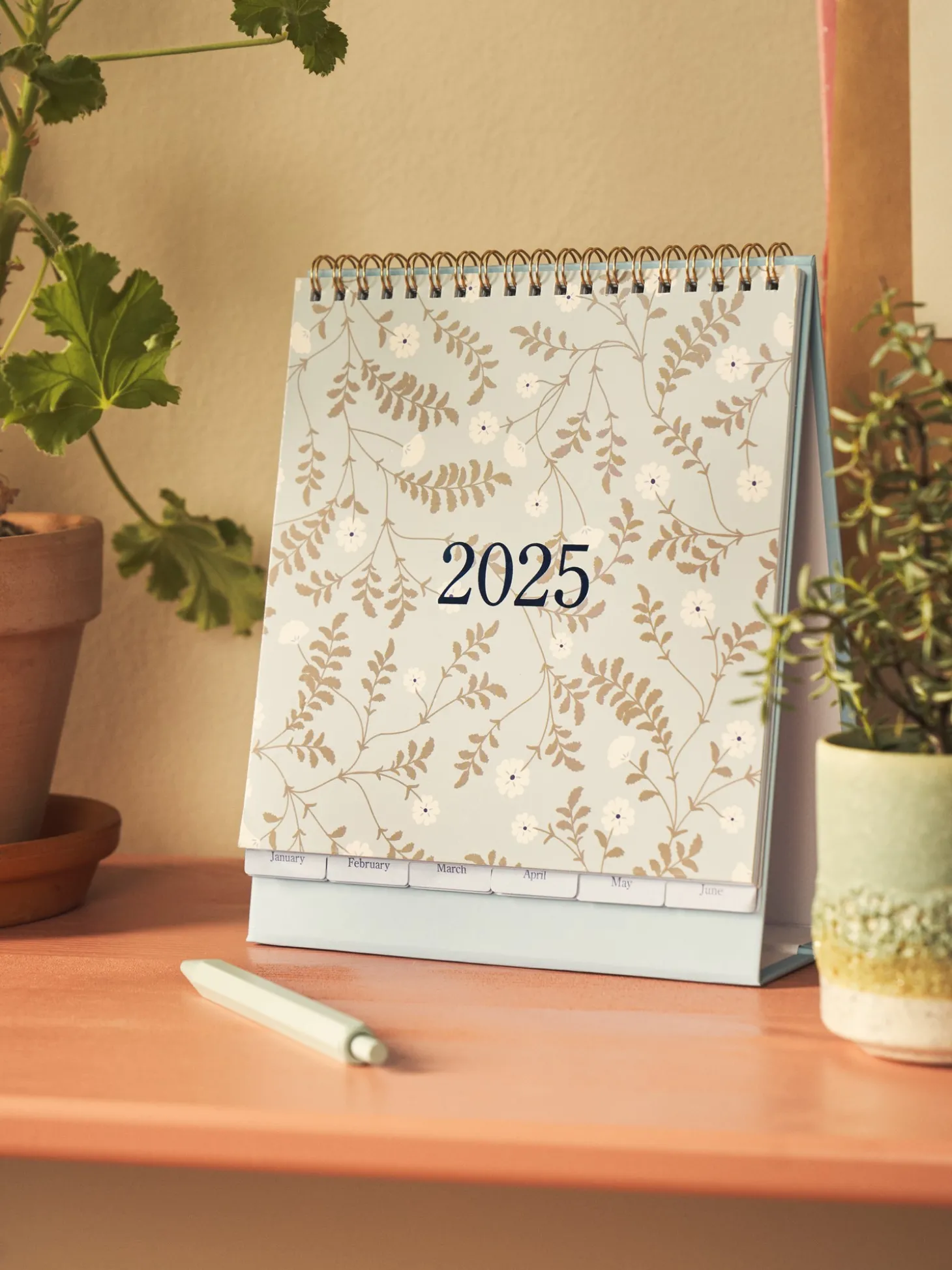 Månedskalender Til Skrivebordet